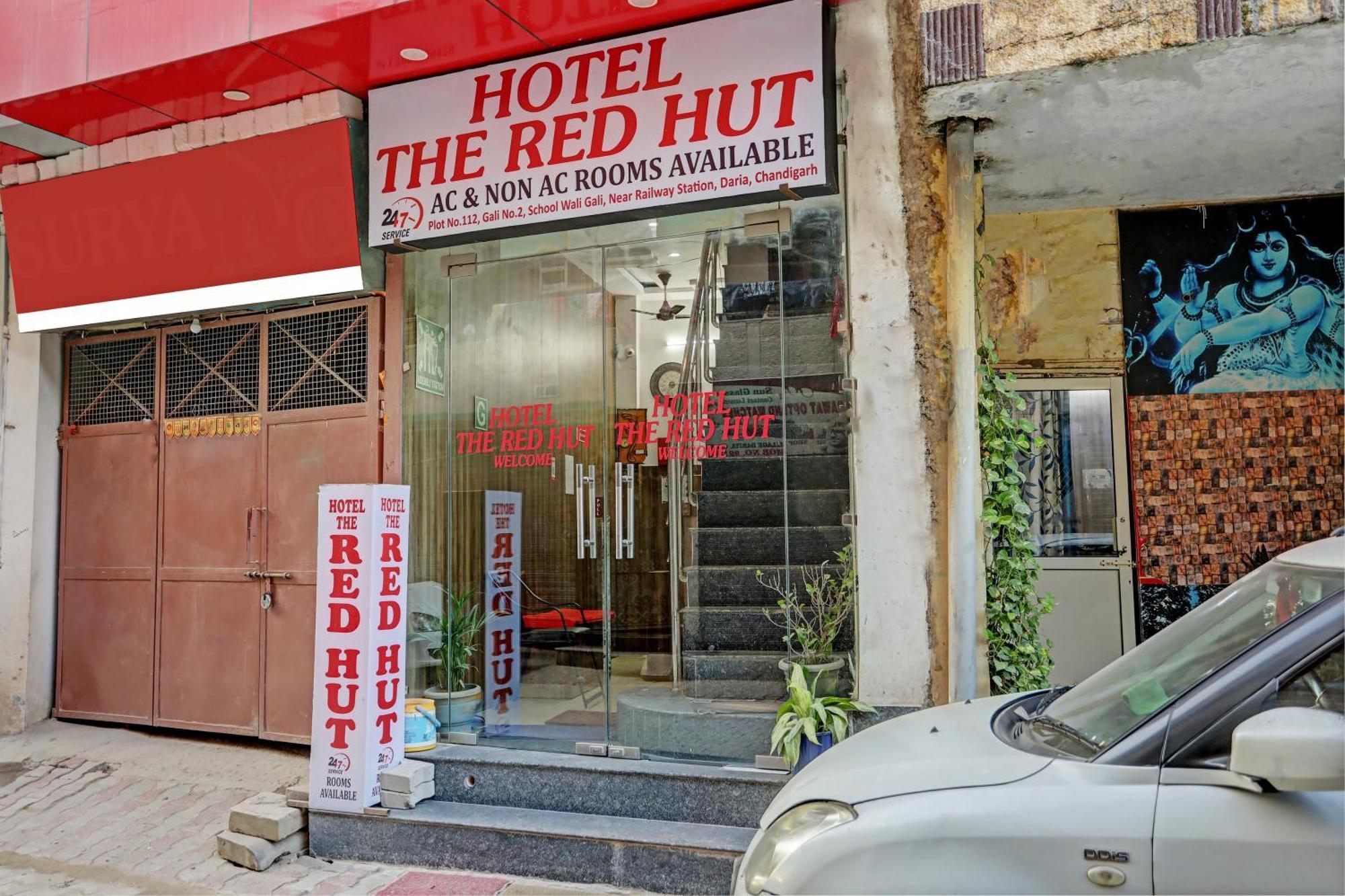 Oyo Hotel The Red Hut Chandīgarh Екстериор снимка