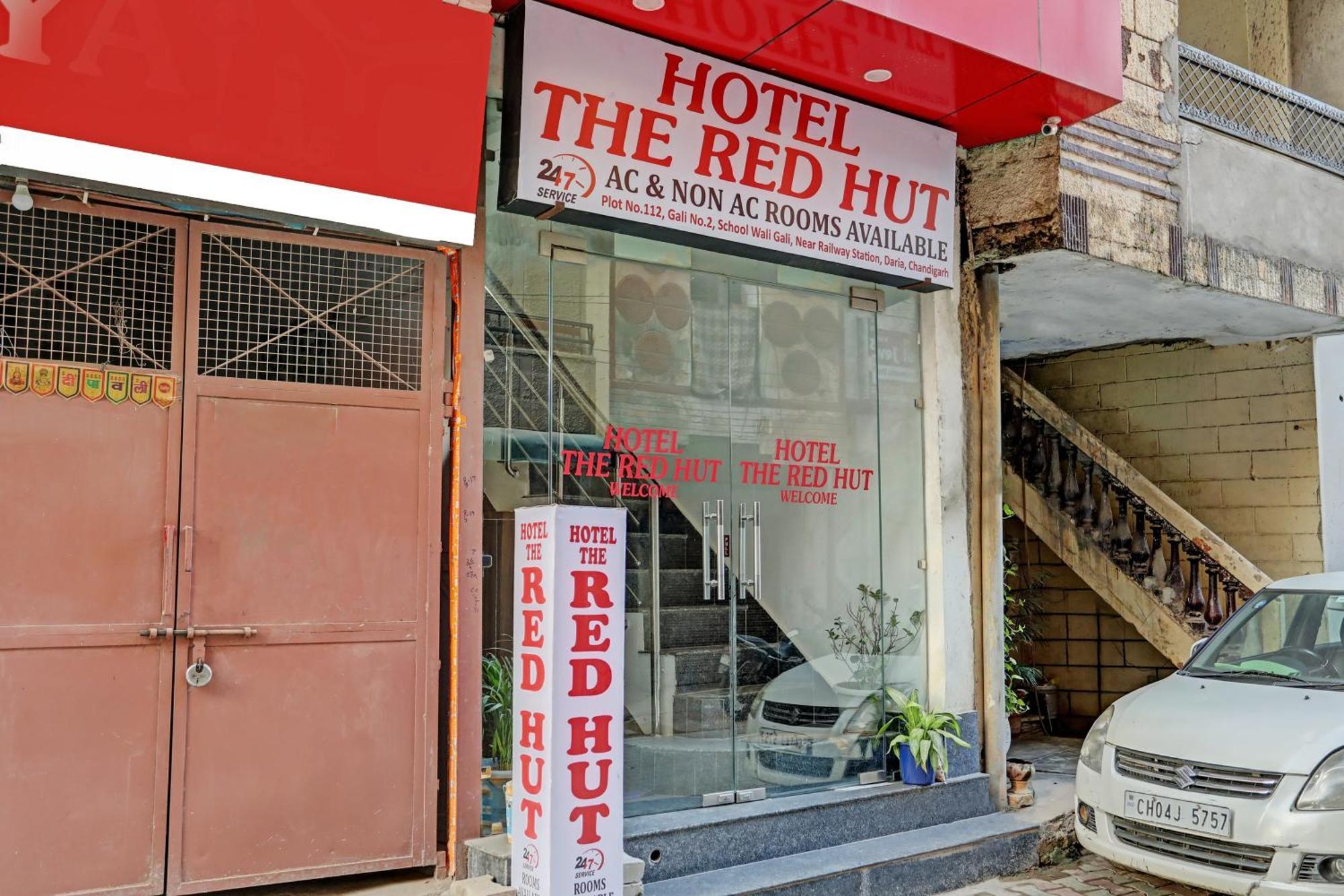 Oyo Hotel The Red Hut Chandīgarh Екстериор снимка